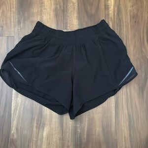 Lululemon shorts size 6